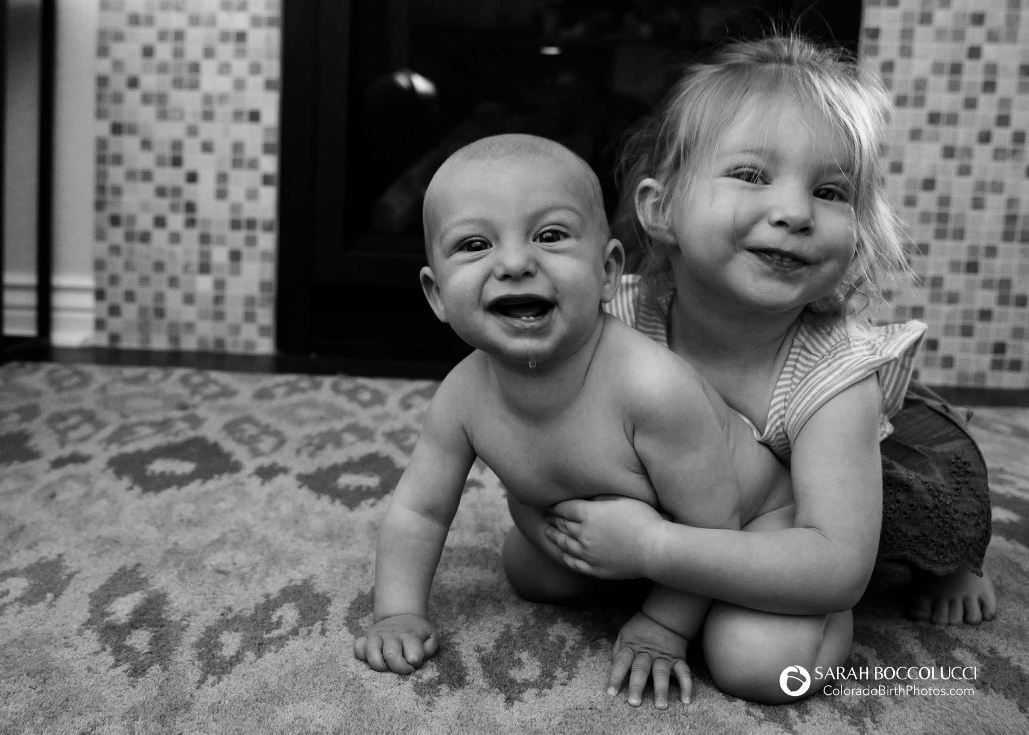 Longmont_Colorado_Baby_Photographer_Big_Sisgter