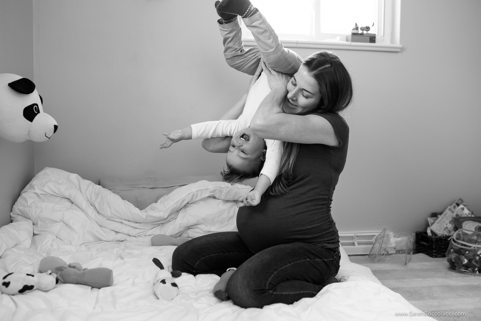 Denver Maternity Photographer, play time