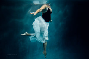Colorado Underwater Photography, Woman in chiffon skirt