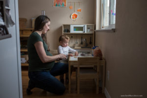 Denver Maternity Photographer,, lunch time